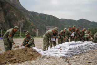 名嘴：约基奇是自12-13詹姆斯后最具统治力球员 没人能防住他